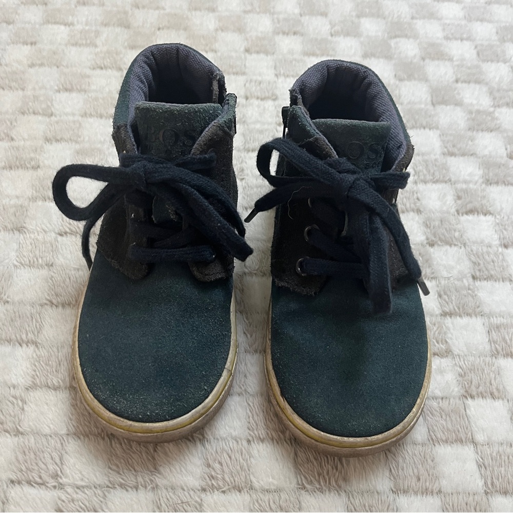 Hugo Boss Kids Black Blue Suede Side Zip High Top Sneakers Size 8